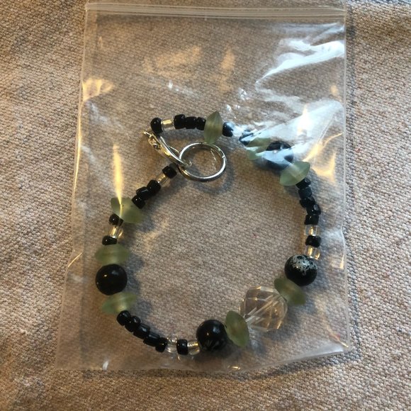 Free-Sprit and Recharge Bracelet - Picture 2 of 3